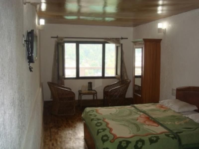 Bhīm Tāl Hotel New Bharat מראה חיצוני תמונה